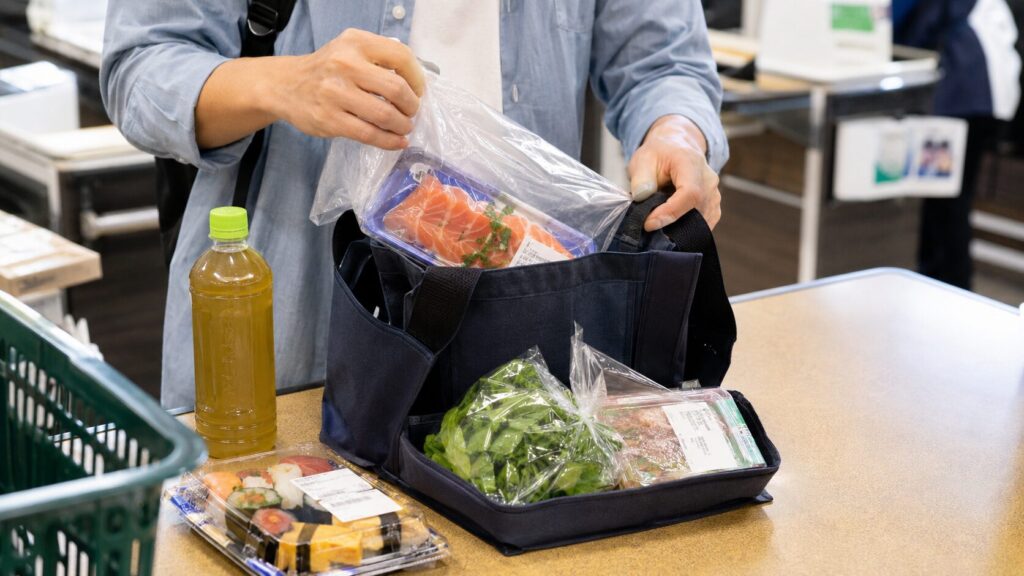 packing reusable bag